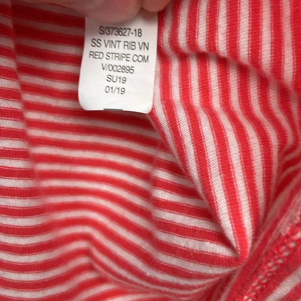 Gap v neck striped tee red and white - Picture 5 of 7